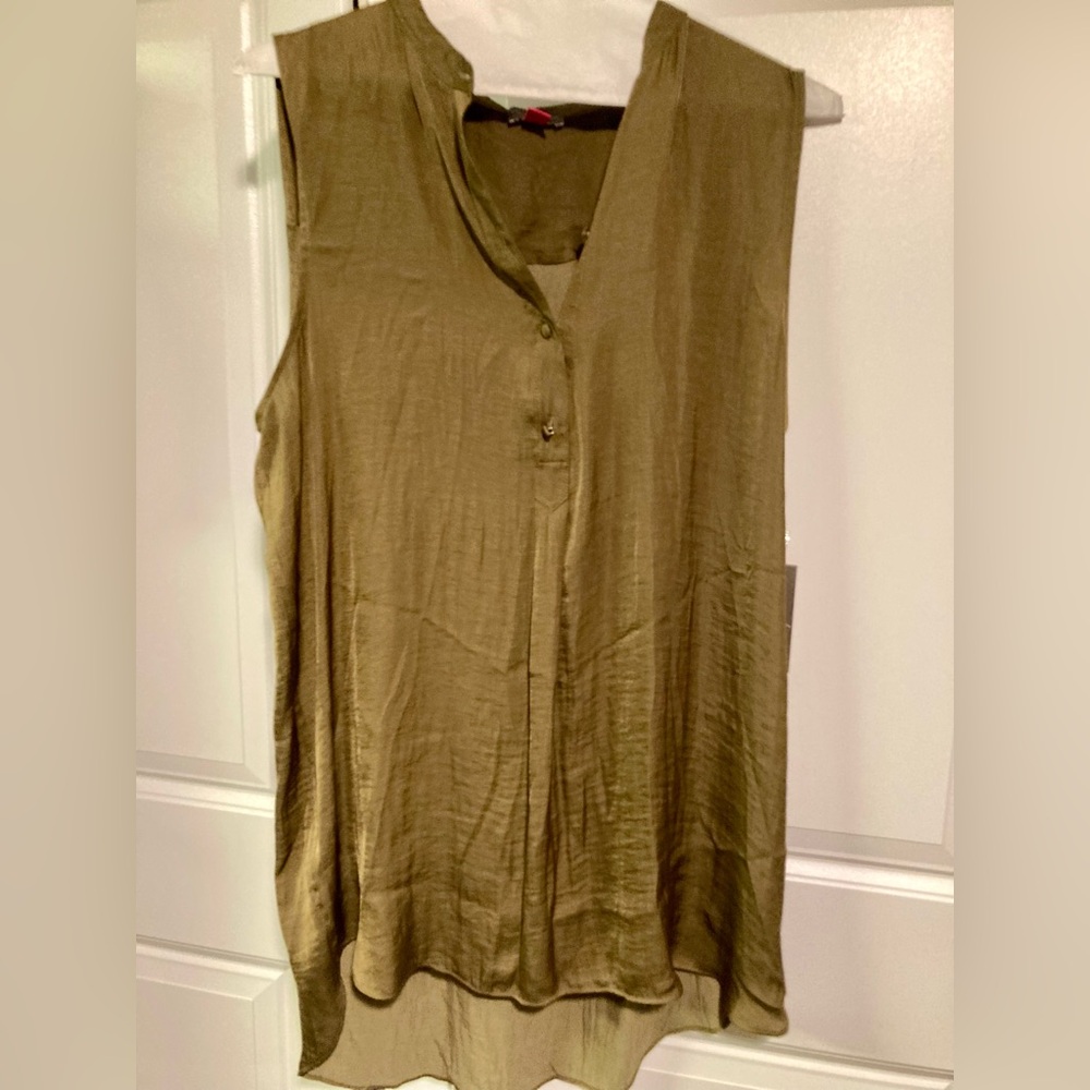 NWT Vince Camuto Olive Green Satin Tank Top (Medium)